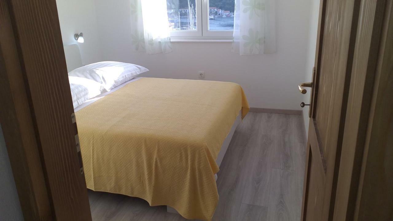 Lastovo Apartment Zaklopatica מראה חיצוני תמונה